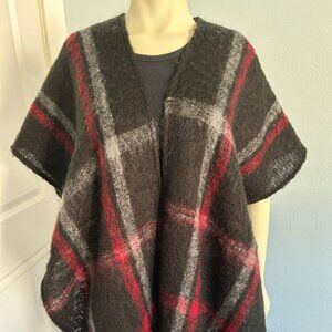 Women's Black Plaid Fringed Shawl, OSFM